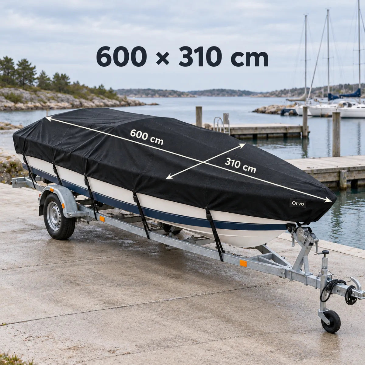 Båttrekkets mål: 600 cm langt og 310 cm bredt, på en tilhengerbåt i havna